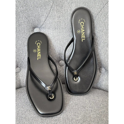 CH FLIP FLOPS